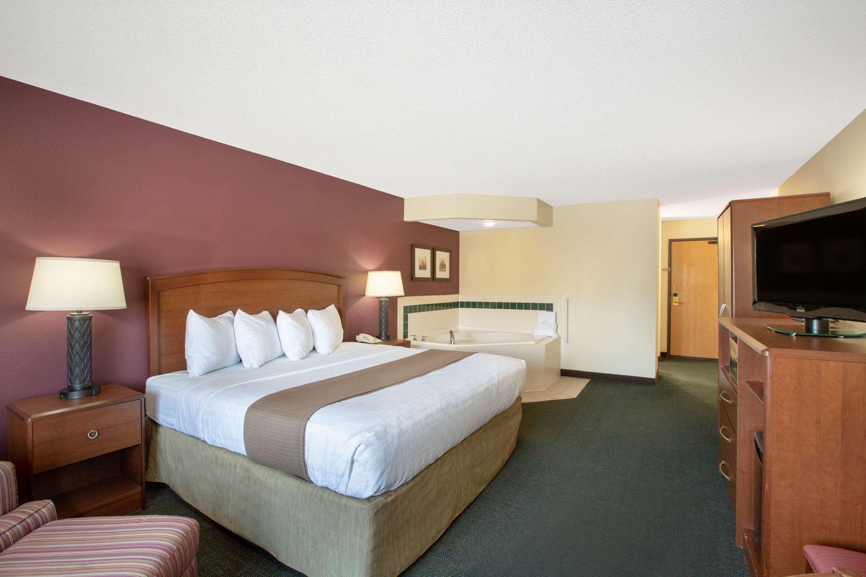 Americinn By Wyndham Kearney Buitenkant foto