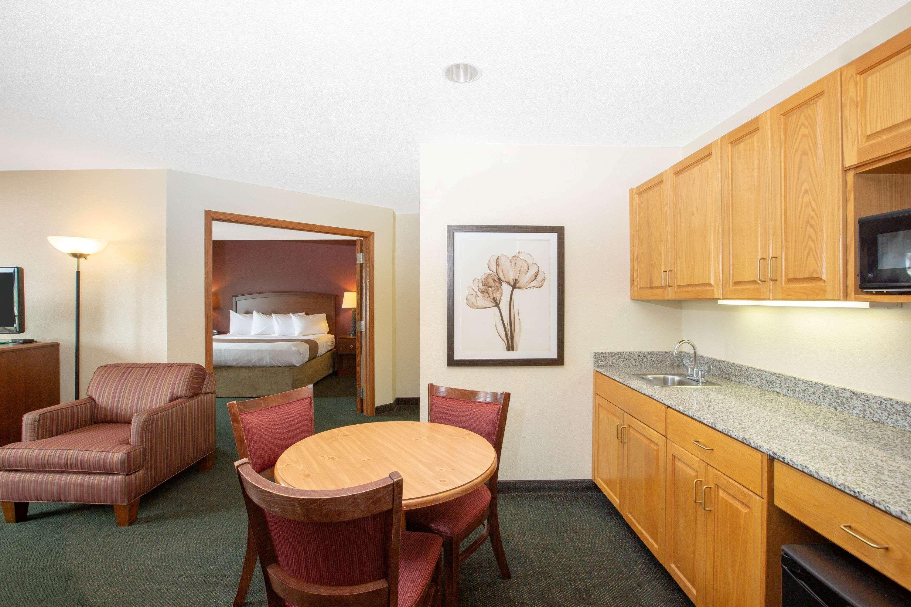 Americinn By Wyndham Kearney Buitenkant foto